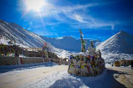 Khardung Village: A Snowy Oasis